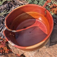 Aromatic cedar yarn bowls