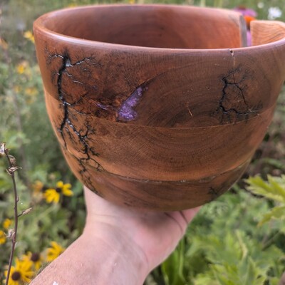 Aromatic cedar yarn bowls